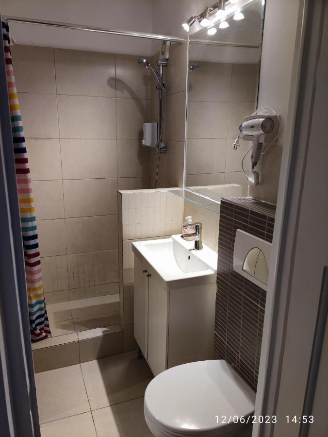 Fabian Central Apartment บูคาเรสต์ ภายนอก รูปภาพ